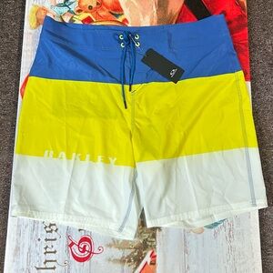 Oakley Men's Performance Fit Board Shorts/36/NWT